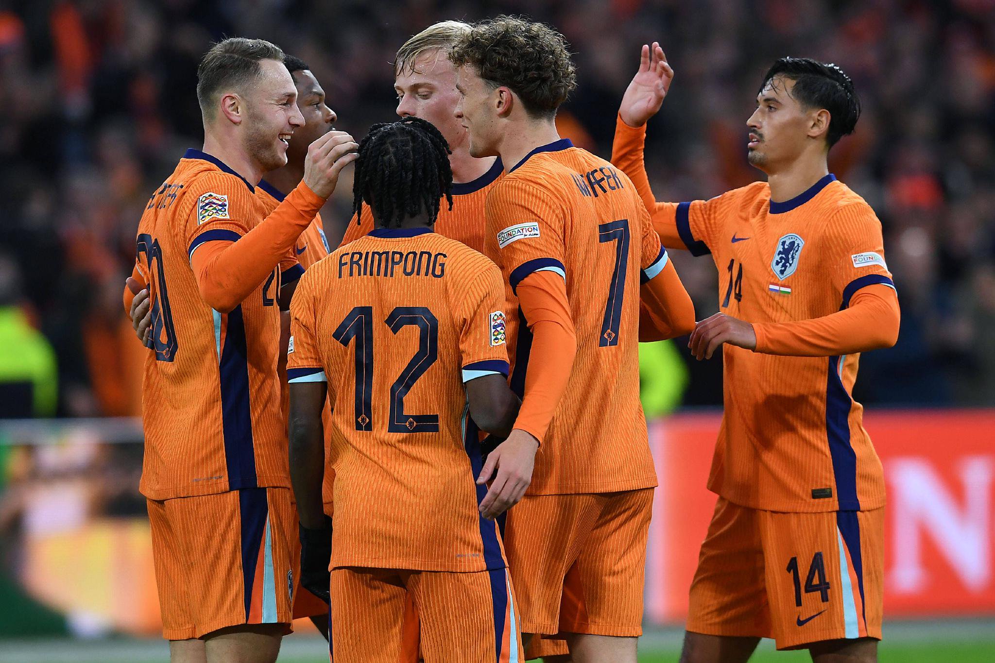 关于荷兰轻取德国，拉什福德点燃赛场的信息