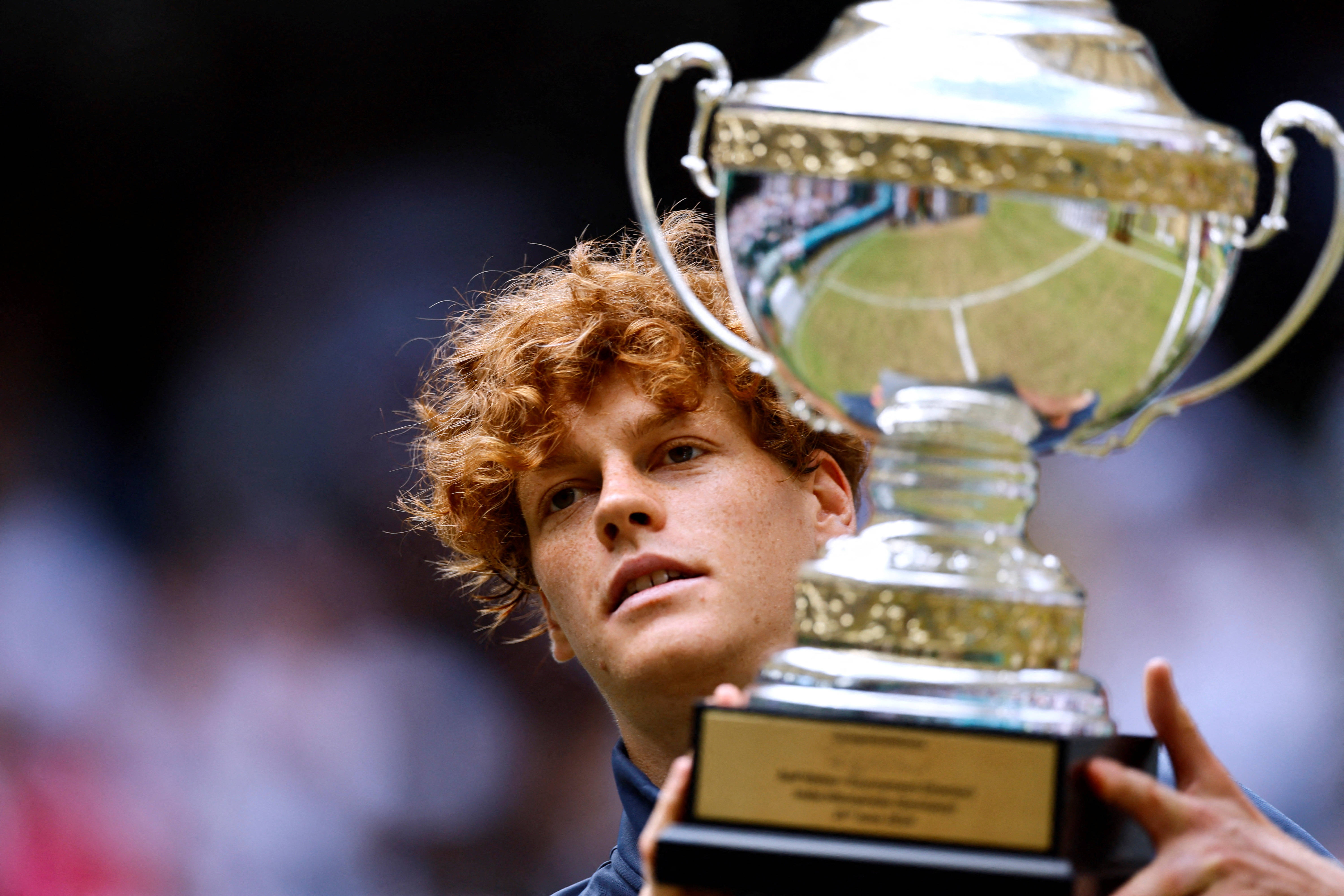 ATP总决赛力克澳网，辛纳惊艳四座的简单介绍