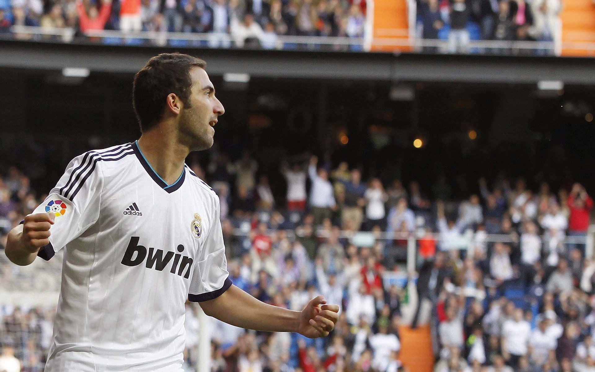 南美鹰翼撕裂铁血防线，厄瓜多尔奥运关键战轻取勒沃库森的战术启示录