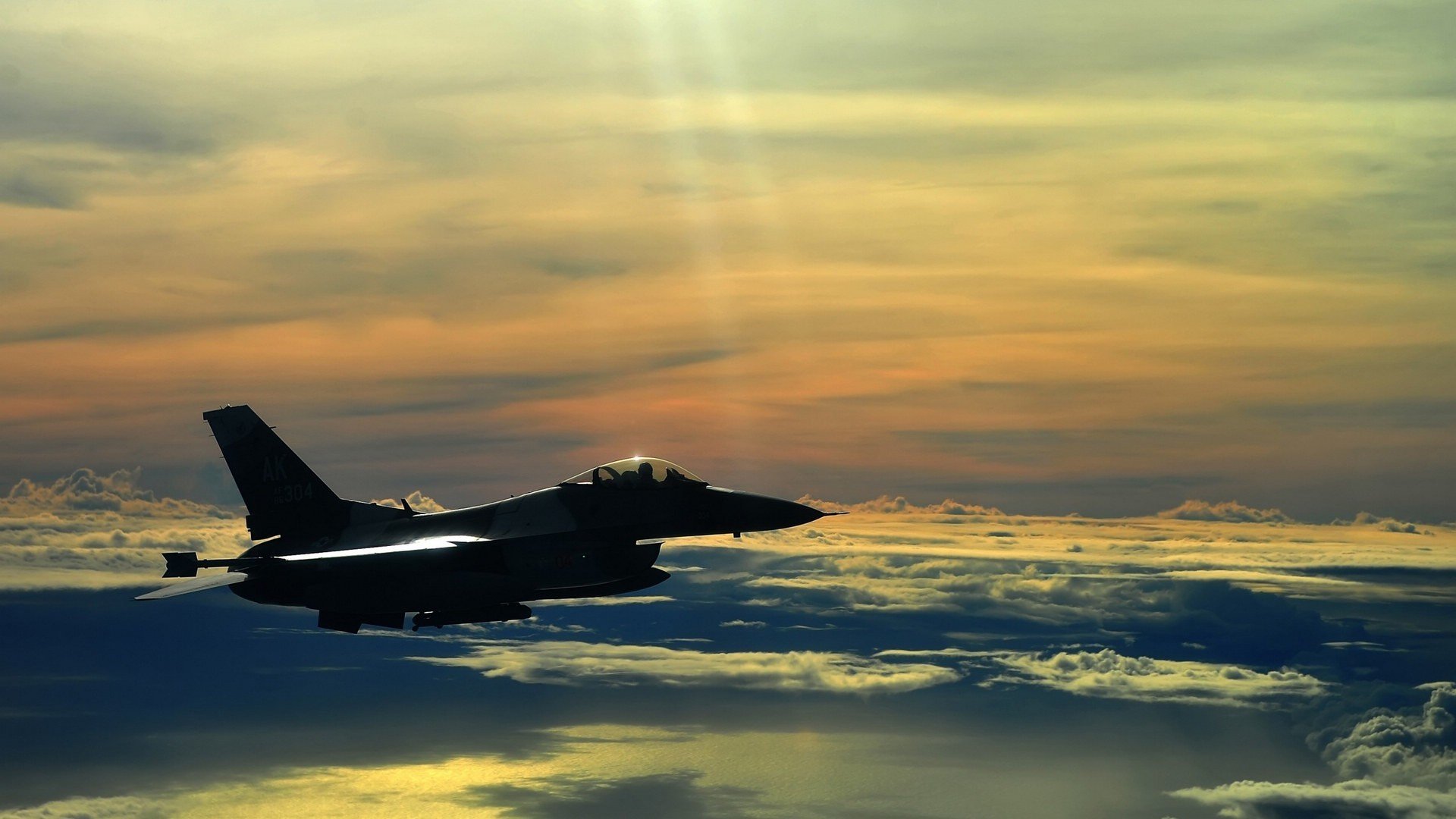 加克波在F1赛道上空射门,当巴黎冲垮巴萨的声浪点燃涡轮引擎